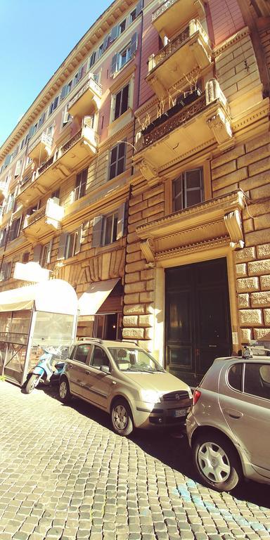 La Dea Di Roma
